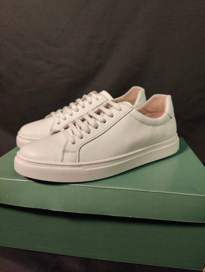 CHAUSSURE SNEAKER MEDICALE EN CUIRE NOIRE ET BLANC